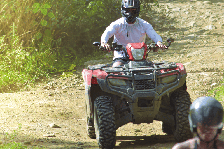 Medellín: Parco avventura Escobero in quad, riserva naturale