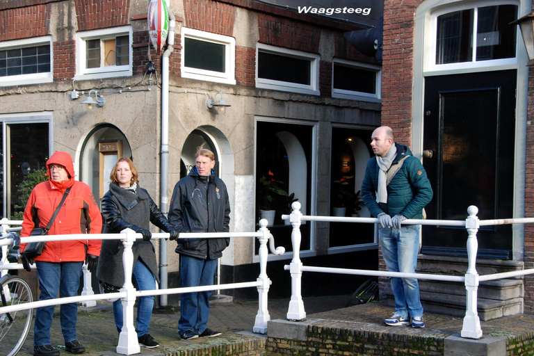 Delft: Kerstwandeling met Oliebollen en Glühwein