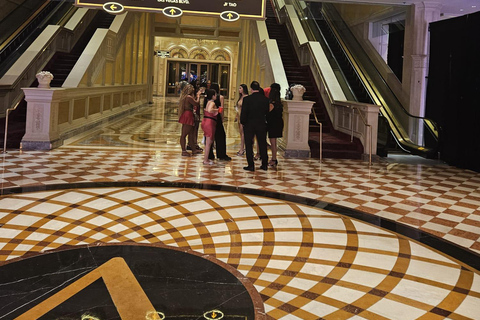 Las Vegas: Night Out at Clubs with Free Drinks and Party Bus Latin Club Crawl