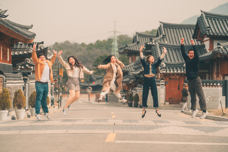 Seoul | Make Your Own K-Drama: Premium Film & Photo Shoot Capture Your Story