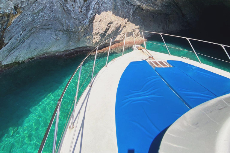 4hr Boat Alcudia, Mallorca Snorkel, SUP, Drinks & Snacks