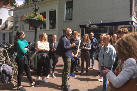 Delft: Stadsrondleiding door het centrumStadswandeling Delft - de stad van oranje en blauw