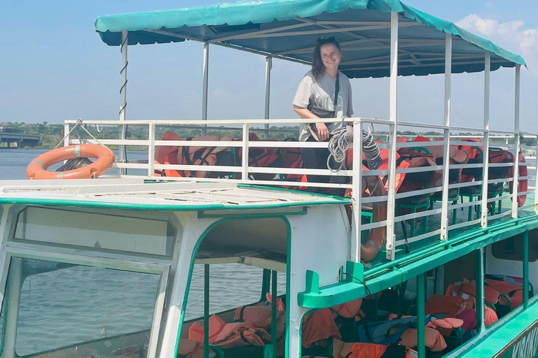 Uganda: 3-Day Murchison Falls & Kibale Chimpanzee Trekking