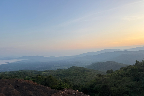 Addis Abeba: 12-tägige Tour durch das Omo-Tal und den Großen Afrikanischen Grabenbruch