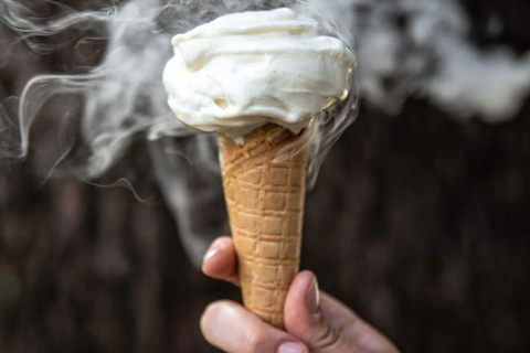 Milán: Grupo reducido - Castillo, degustación de helado y azotea del DuomoMilán: Tour en grupo reducido del Castillo y la Azotea del Duomo con Gelato