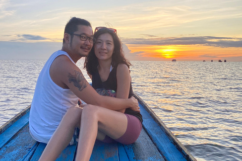 Siem Reap: Ancient Reservoir Secluded Sunset Boat Ride Ancient Reservoir Sunset with Guide