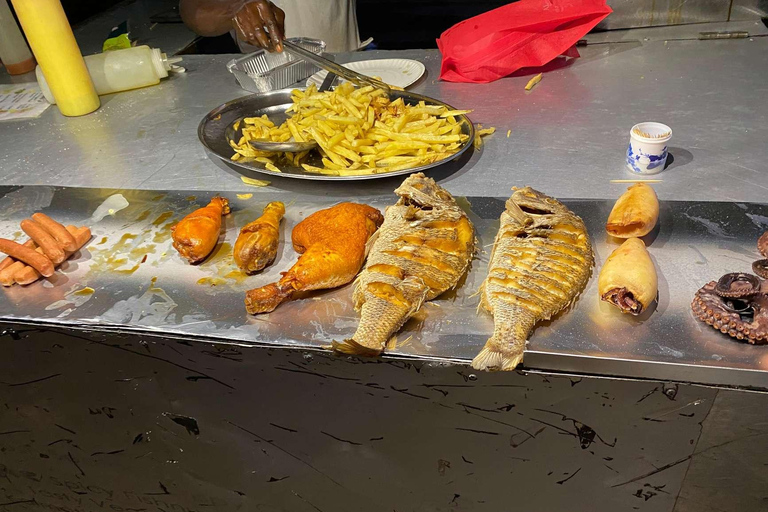 Kamienne miasto: wieczorna wycieczka kulinarna i wizyta na lokalnym targu DarajaniWycieczka prywatna z odbiorem z hotelu i transportem powrotnym