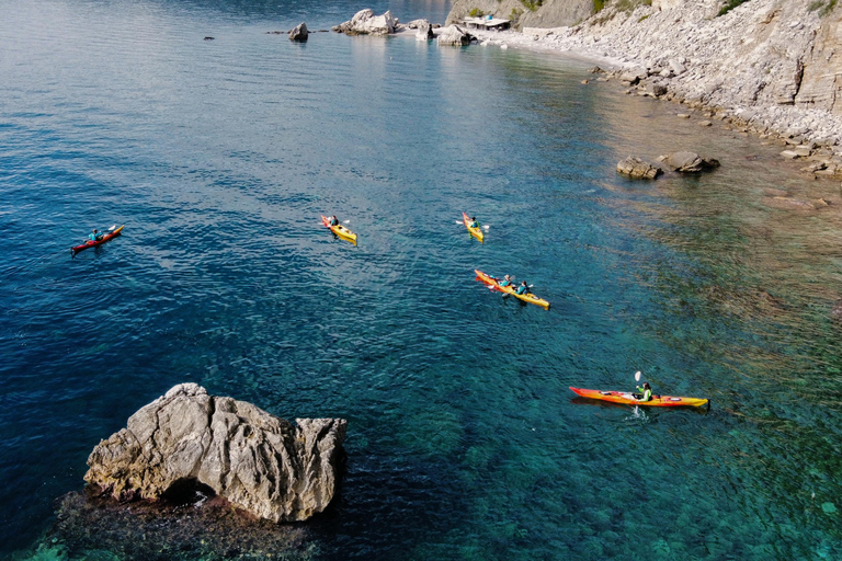 Budva: Winter Sea Kayak Tour to Caves & St Nicholas Island