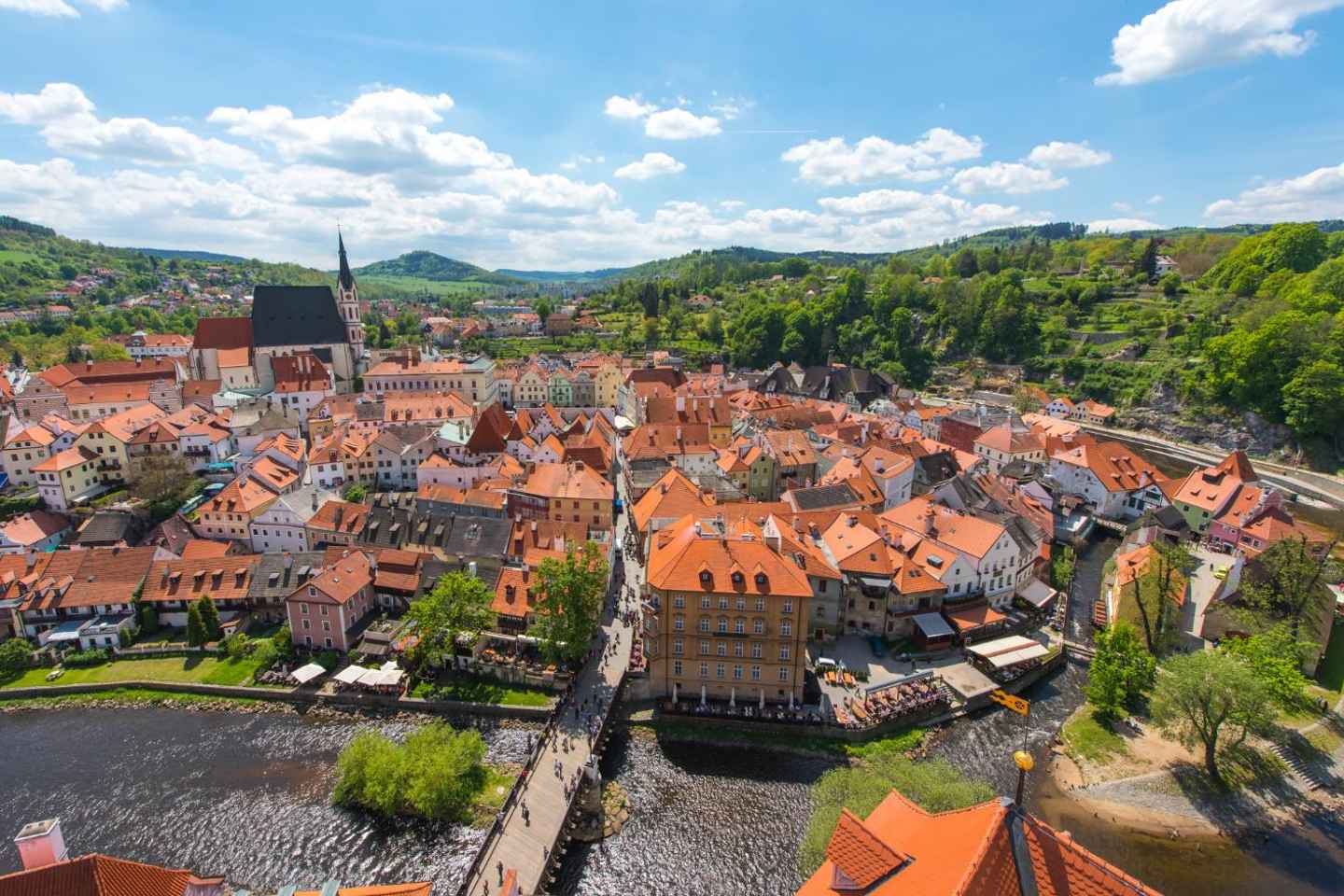 Cesky Krumlov: Insta-Perfect Walk with a Local