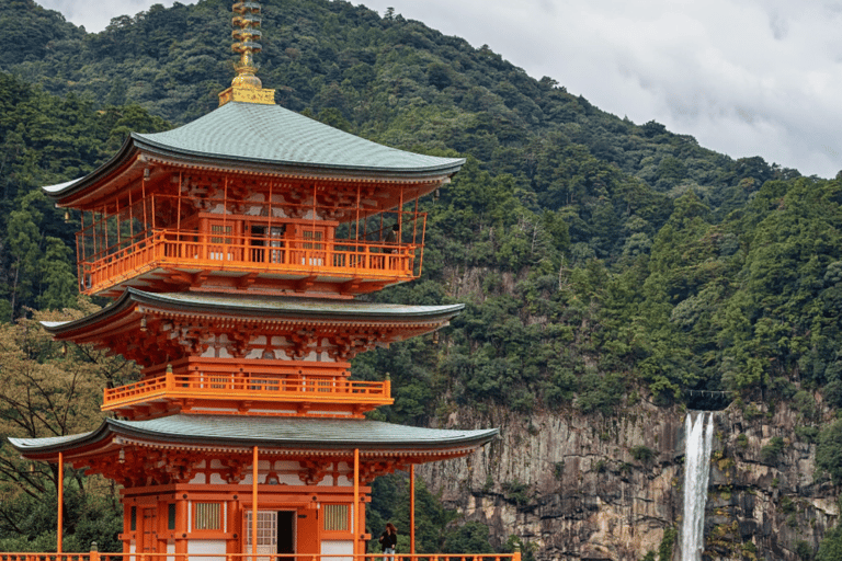 From Osaka/Kyoto: Mt. Koya & Nachi Falls Private Day Trip
