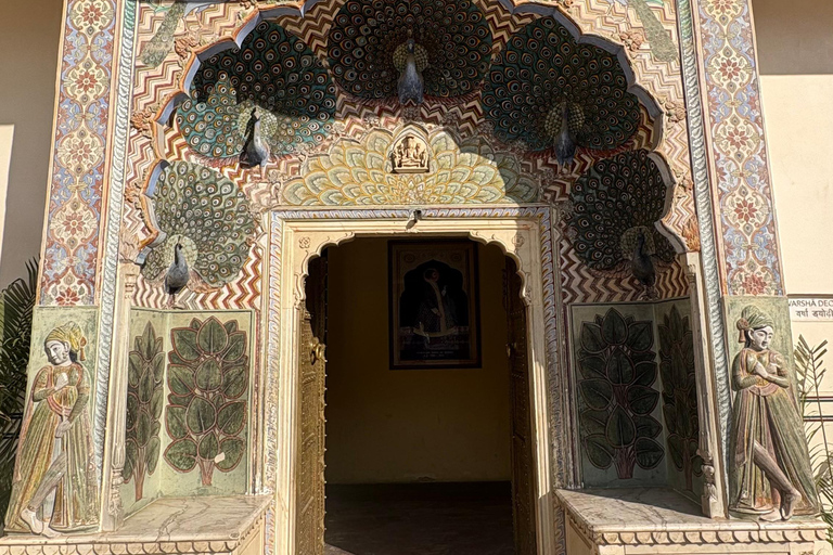 From Jaipur: Pink City Full-Day Heritage Guided Tour by Car From Jaipur: Private Tour with Car, Driver & Guide Only