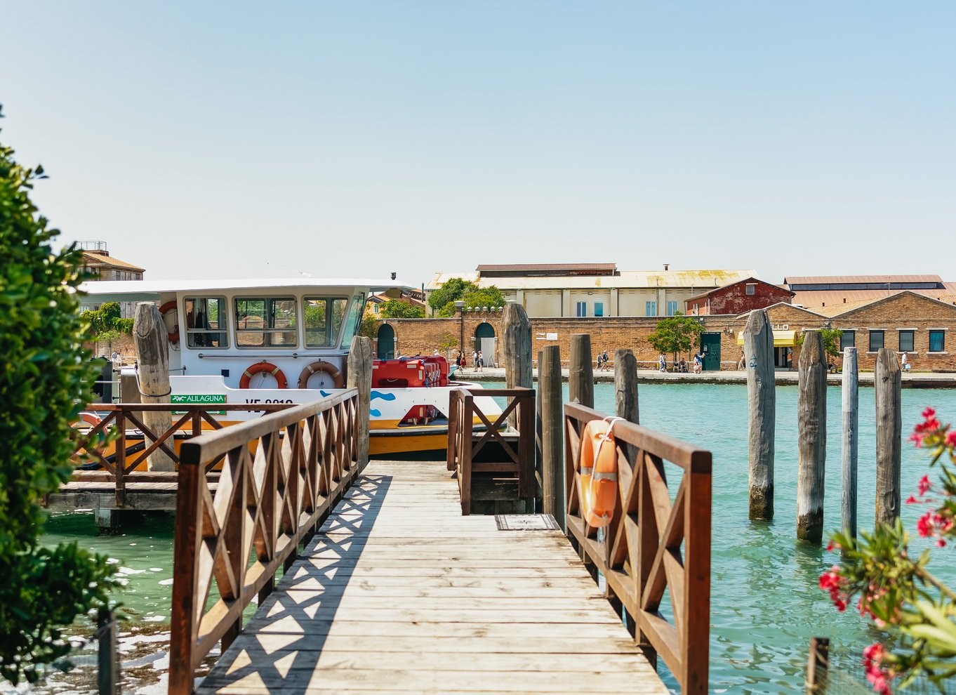 Bådtur: Glimt af øerne Murano, Torcello og Burano