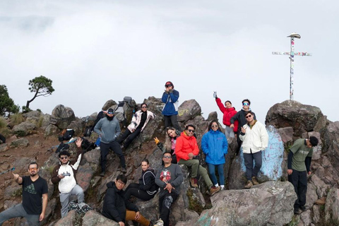 Nasce o sol nas alturas: Pico del Águila. Cidade do México.