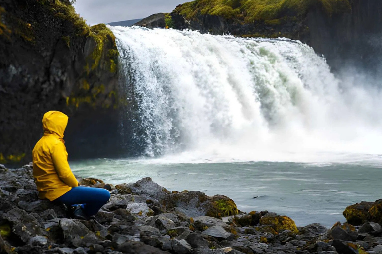 Akureyri Port: Small Group Diamond Circle Tour for Cruises