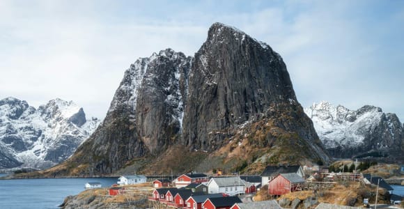 From Svolvær: Lofoten Full-Day Guided Tour in Chinese