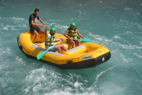 Sida: Privat rafting, zipline, fyrhjuling eller buggy med lunchPrivat forsränning, ziplining, fyrhjuling/ buggy med gemensam upphämtning