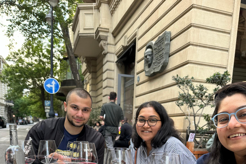 Geführte Stadtführung durch Baku (inkl. Snacks)Private Tour