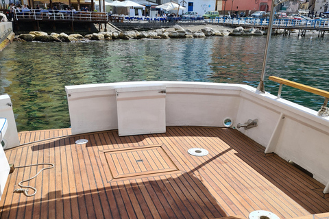 Sorrento: Boat Tour with Swimming Stops and Drinks