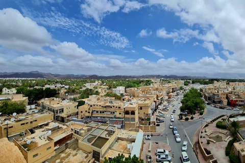 Muscat: Nizwa & Birkat Al Mouz Private Full Day Tour