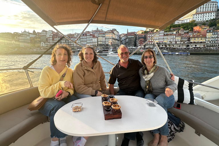 Porto: Luxury 7 Bridges Cruise, Port Wine Tasting & Sunset Shared Sunset Cruise with Welcome Drink