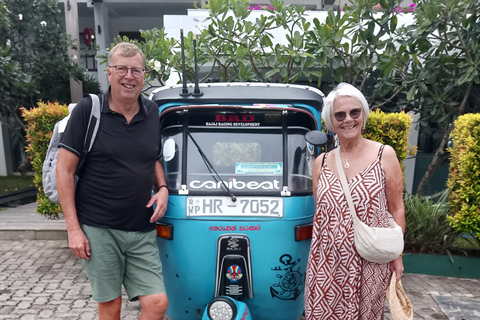 Negombo: Private City Tour by Tuk Tuk with Hotel Pickup