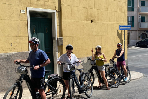 e-bike ring tour between Locorotondo and Martina Franca e-bike tour Locorotondo, Martina Franca and visit to a dairy