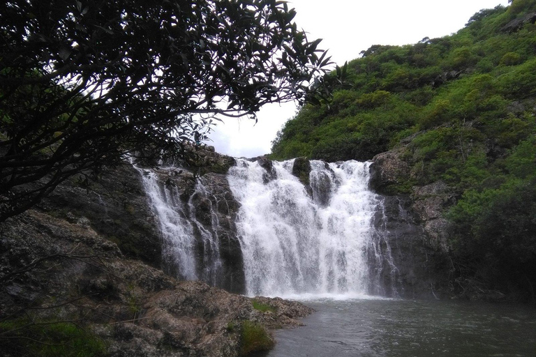 Seven Waterfalls Abseiling and Canyoning Guided Experience