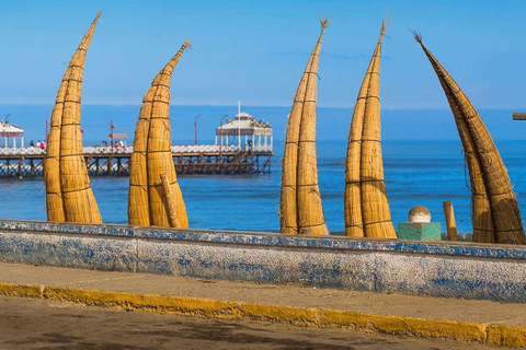 Von Trujillo || Chan Chan und Huanchaco Beach Tour