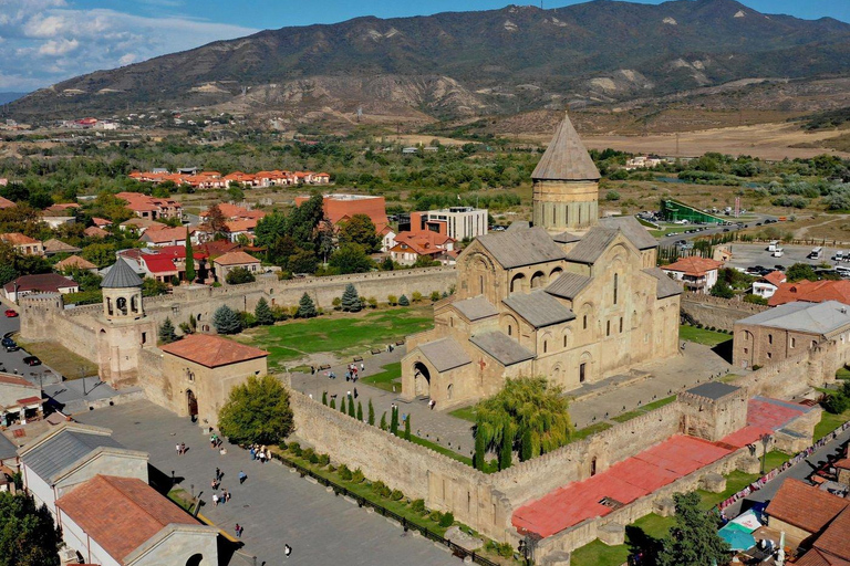 Private Day Tour from Kutaisi to Mtskheta and Tbilisi
