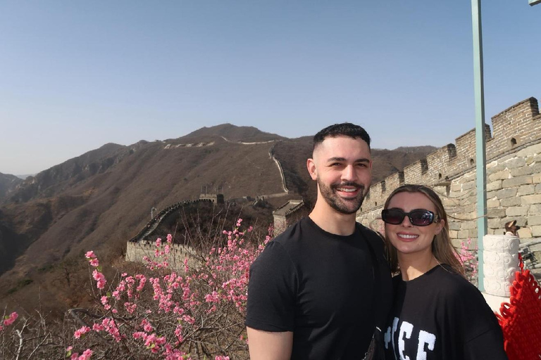 Beijing Mutianyu Great Wall&ForbiddenCity All Inclusive Tour Professional guide tour pick up from city