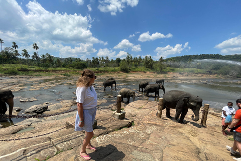 private tour guide in Sri lanka : 5 Days Tour Package