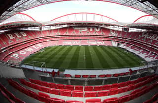 Tour por el estadio y el museo del Benfica
