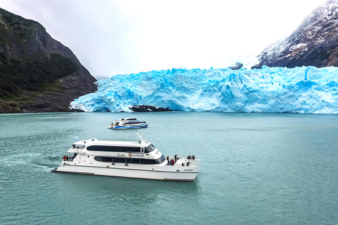 El Calafate: All Glaciers Boat Trip Classic Todo Glaciares Navigation