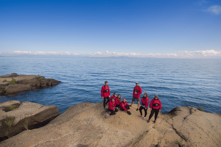 Taupo: Maori Rock Carvings Kayaking Tour