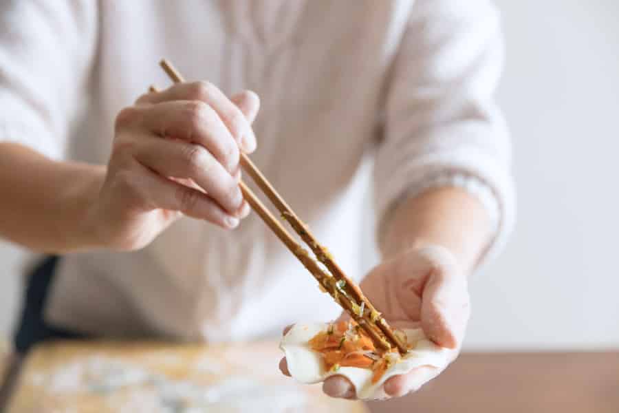 Grand Rapids: Unterhaltsamer Dumpling-Kochkurs mit einheimischem Koch. Foto: GetYourGuide Grand Rapids: Unterhaltsamer Dumpling-Kochkurs mit einheimischem Koch. Foto: GetYourGuide