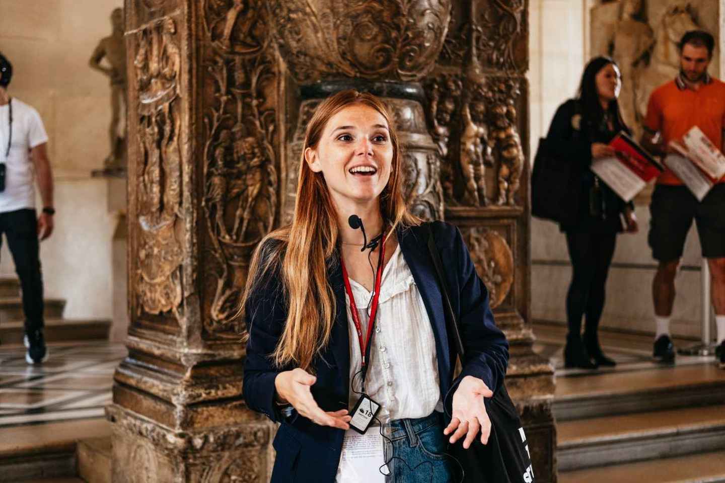 Paris: Reserved Access, Guided Louvre Museum Tour w/ Expert - English Guided Tour of the Louvre Museum