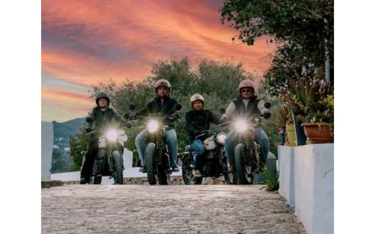 Ibiza: Luxus-Tour mit E-Motorrad und Mittagessen