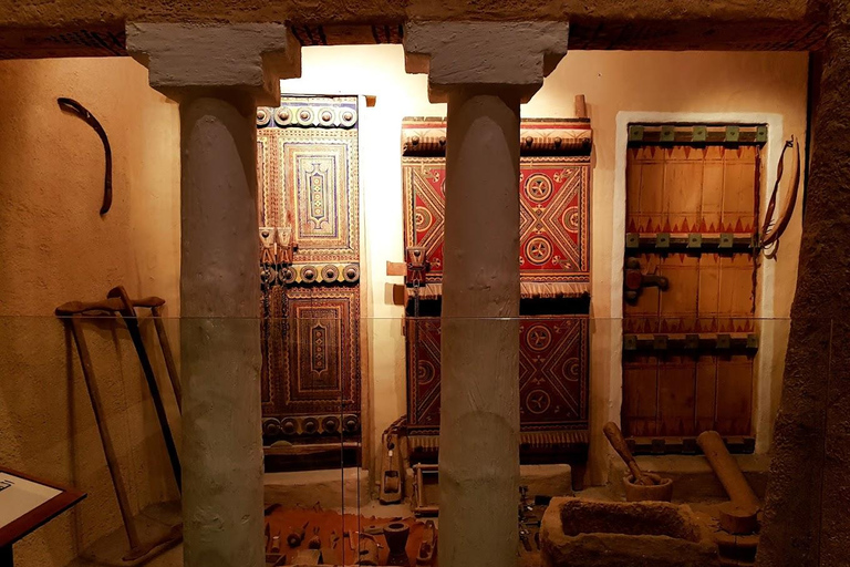 Medio día en Riad, Almasmak, Museo Nacional, Torre del Reino