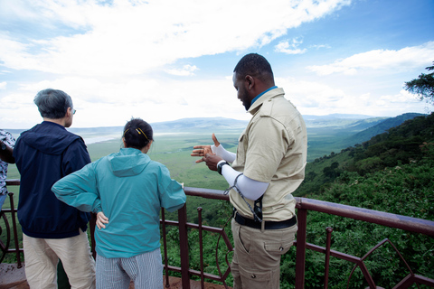 Arusha: Ngorongoro Game Drive - Wildlife & Conservation