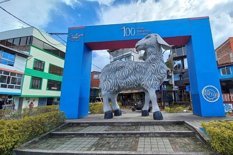 MEDELLIN: TOUR INGLÊS GUATAPE + PEÑOL VELHO + MALECON + BARCO RUMBERO