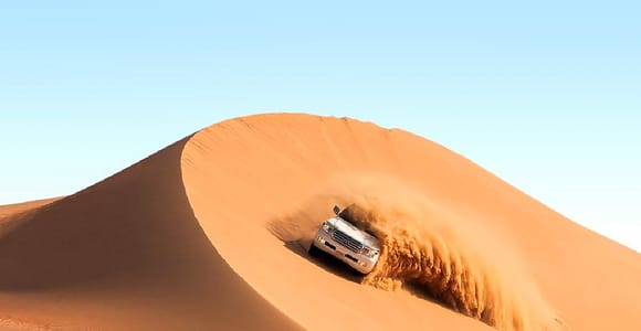 Dubai: Safari, Quad-Bike, Kamelritt und Buffet-Abendessen