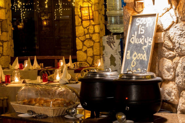 Salt Lick Safari Lodge: tour di 2 giorni da Nairobi o MombasaNairobi o Mombasa: tour di 2 giorni al Salt Lick Safari Lodge