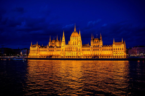 Budapest: Floating Lotus Cruise with unlimited drinks Floating Lotus - Night Cruise with unlimited Drinks