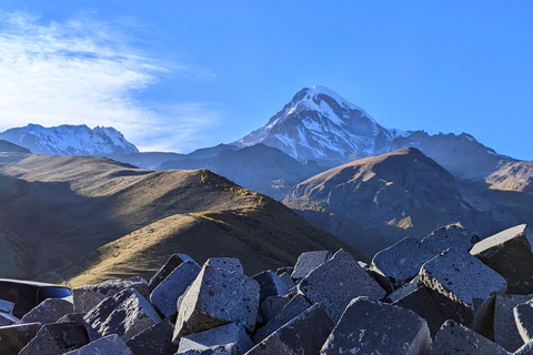 Tbilisi: Kazbegi, Gudauri, Ananuri - Private guided tour