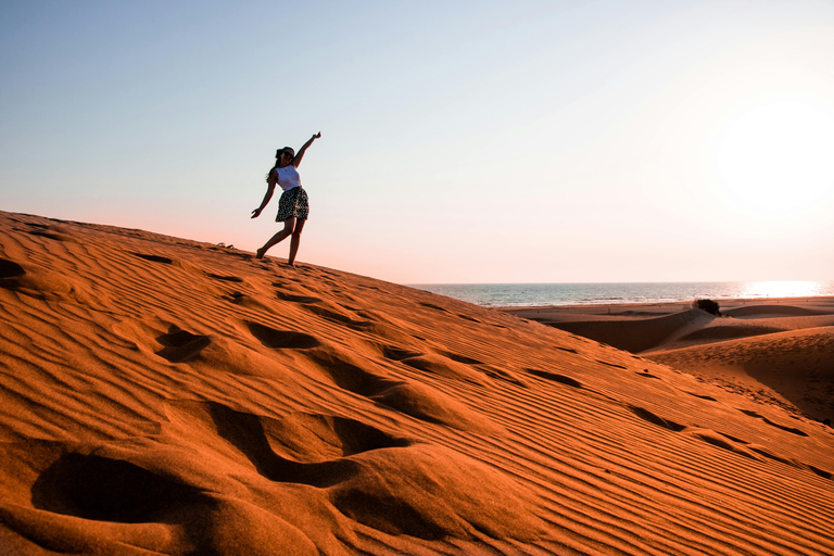 Doha: Sunset Desert Safari, Dune Bashing with dinner at Souq