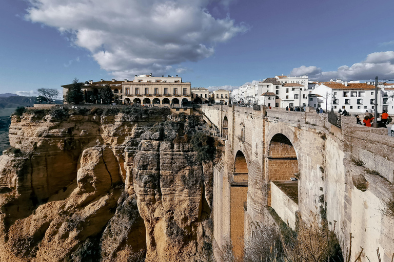 From Málaga and Costa del Sol: Day Trip to Ronda with Plaza de Toros Tour in Spanish WITHOUT admission
