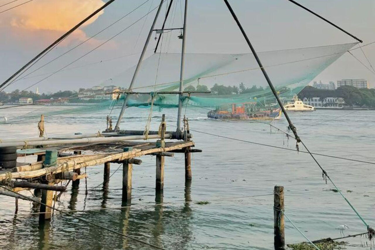 Explore Kochi in One Day – Private Tour by Car & Guide Kochi: Only Tour guide