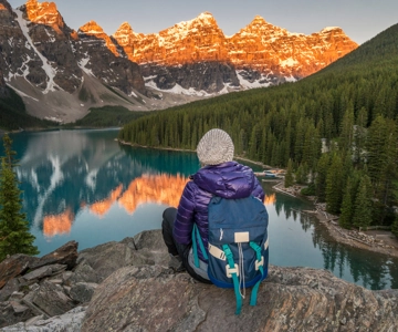 From Canmore/ Banff: Sunrise Moraine Lake and Lake Louise