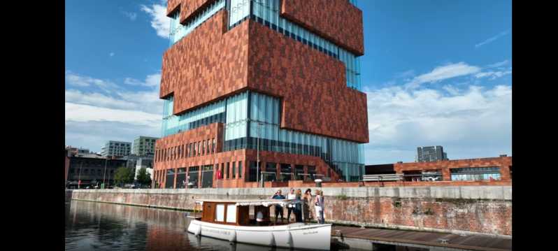 Antwerp: Private Old Harbour Boat Tour Incl. Drinks & Snacks