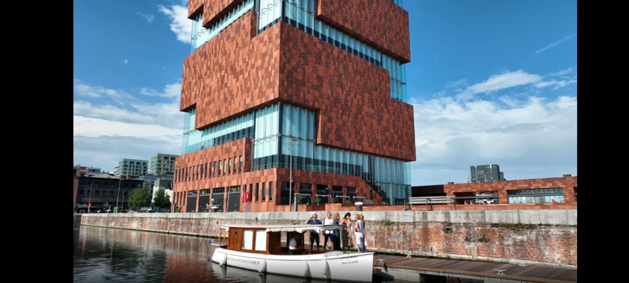 Antwerpen: Private Bootstour durch den Alten Hafen inkl. Getränke und Snacks